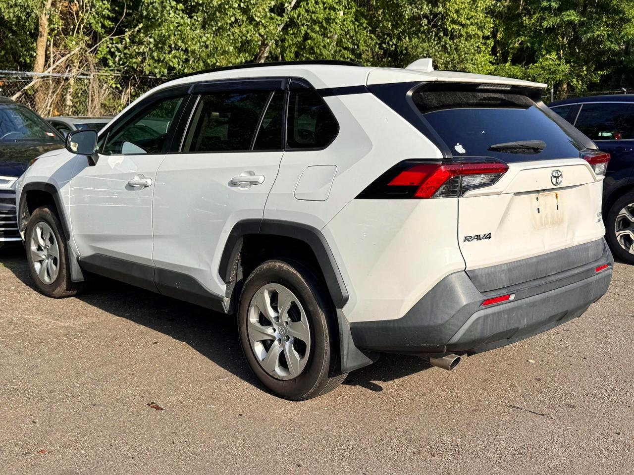 2019 TOYOTA RAV4 LE — снимка 3