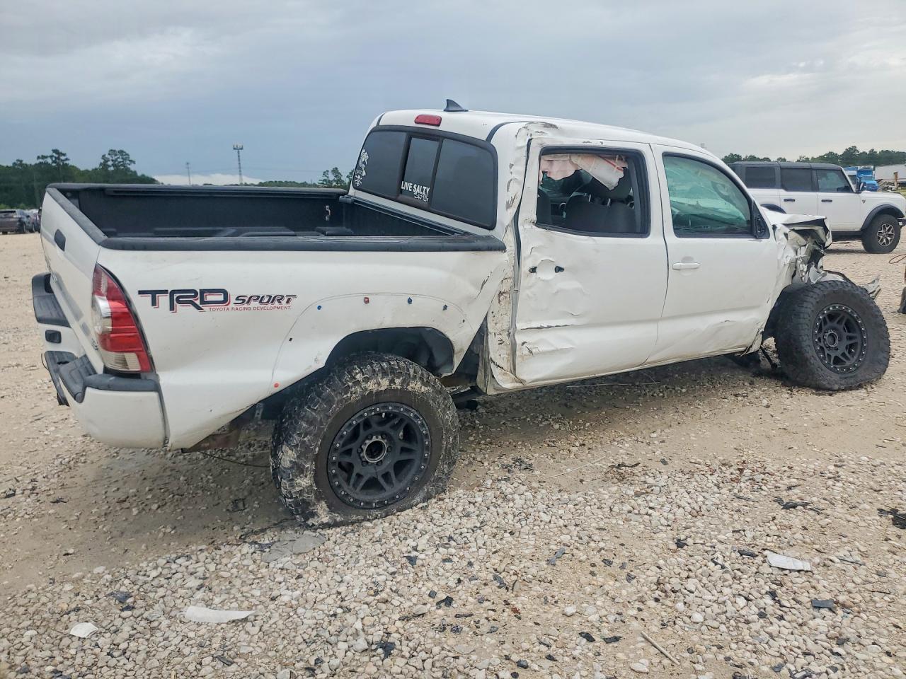 2015 TOYOTA TACOMA V6 — снимка 3