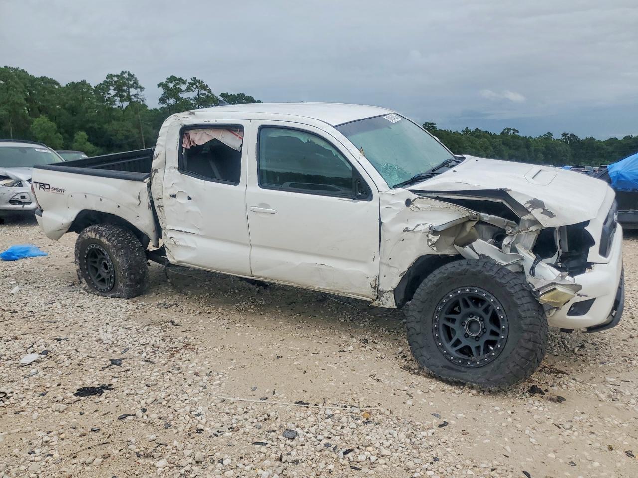 2015 TOYOTA TACOMA V6 — снимка 4
