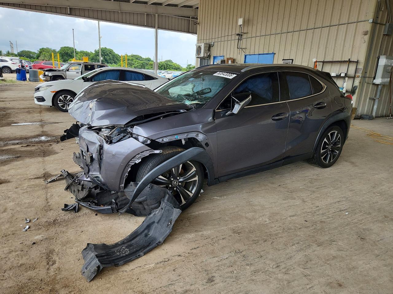 2021 LEXUS UX 200