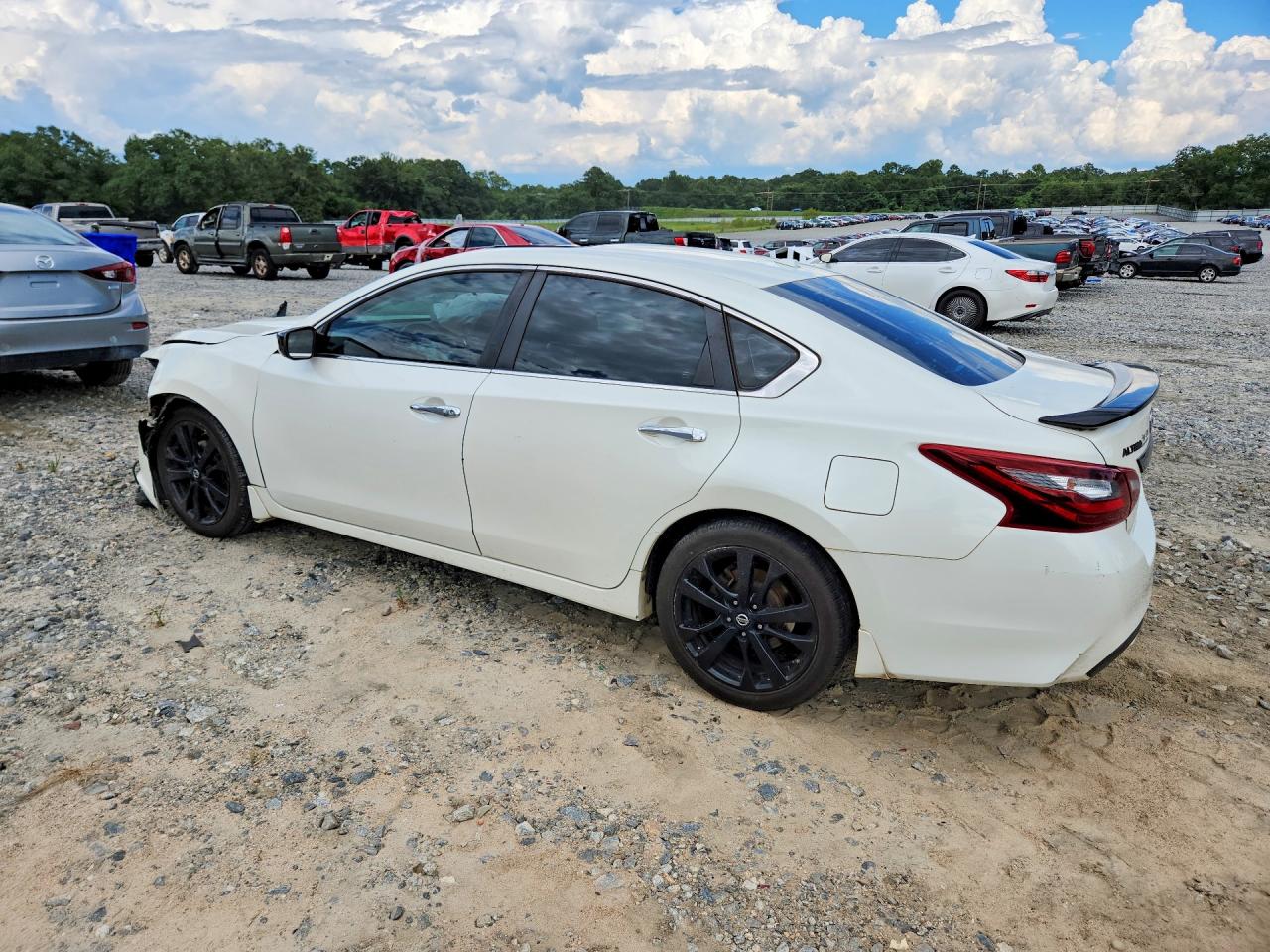 2018 NISSAN ALTIMA 2.5 SR — снимка 2