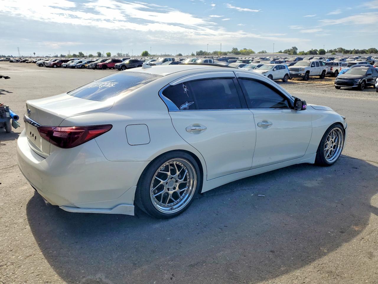 2019 INFINITI Q50 3.0T LUXE — снимка 3