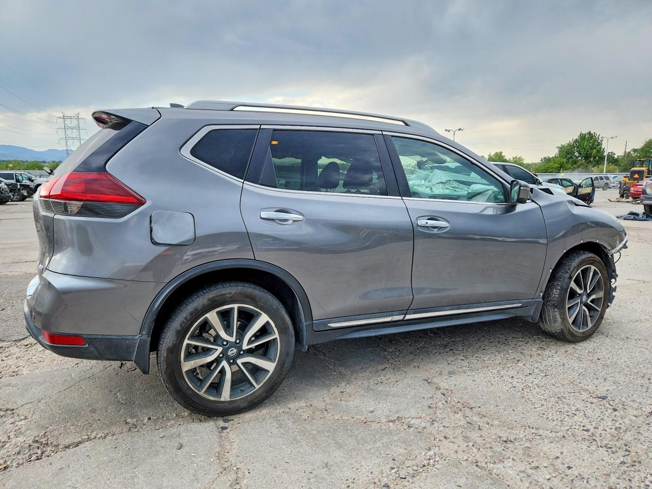 2020 NISSAN ROGUE SL — снимка 3
