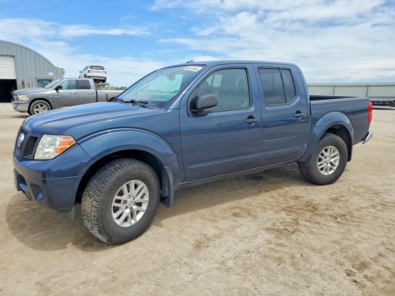 2015 NISSAN FRONTIER S