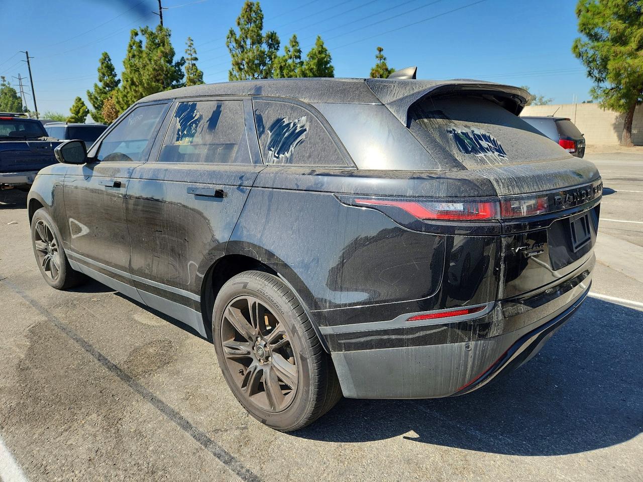 2019 LAND ROVER RANGE ROVER VELAR S — снимка 2