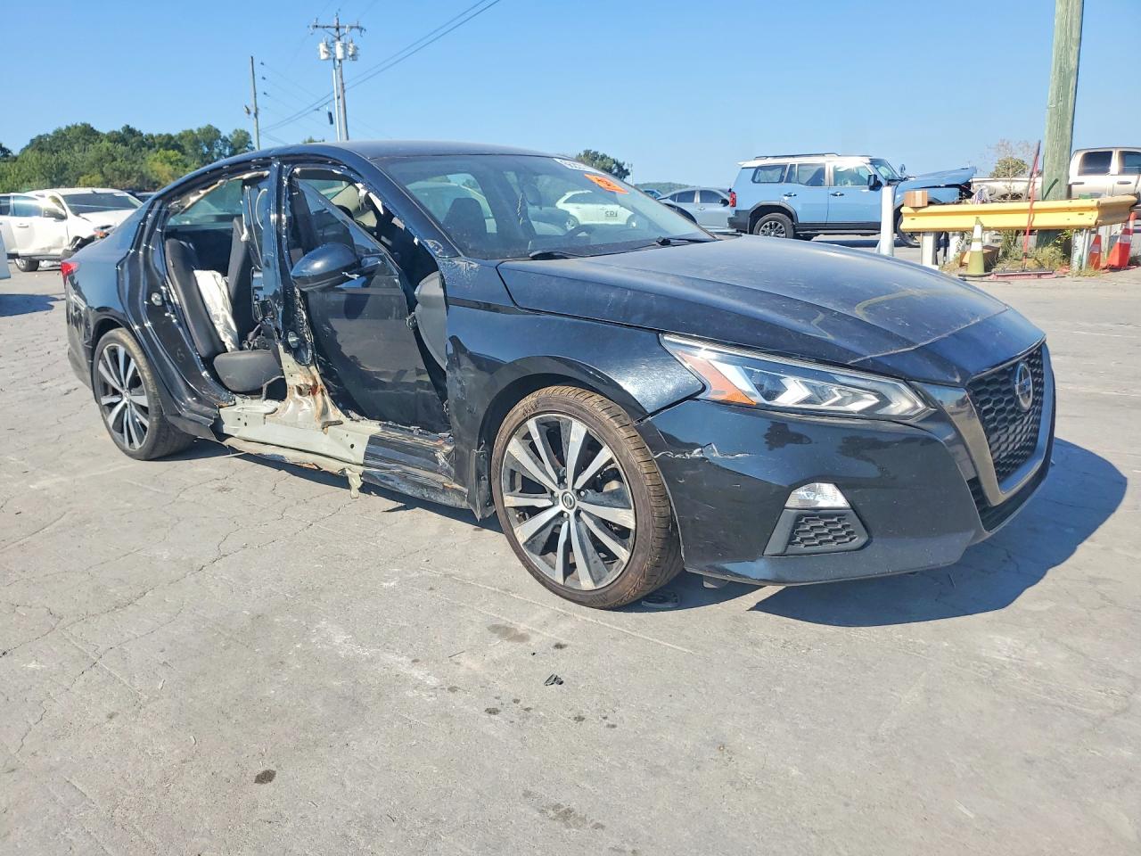 2019 NISSAN ALTIMA SR — снимка 4