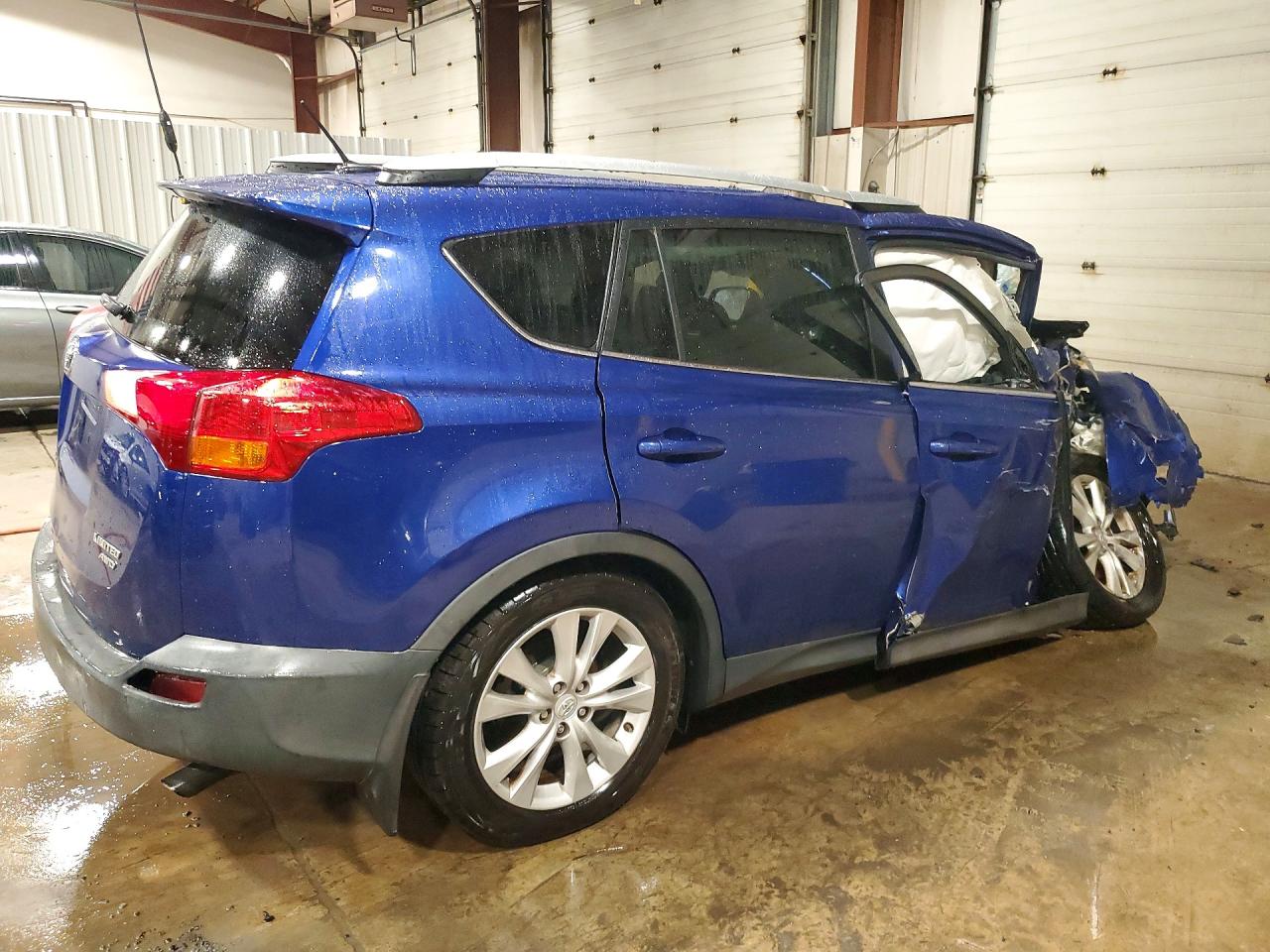 2015 TOYOTA RAV4 LIMITED — снимка 3