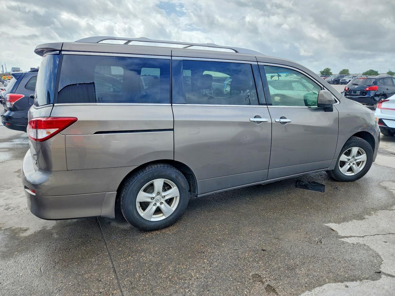 2016 NISSAN QUEST 3.5 SV — снимка 3