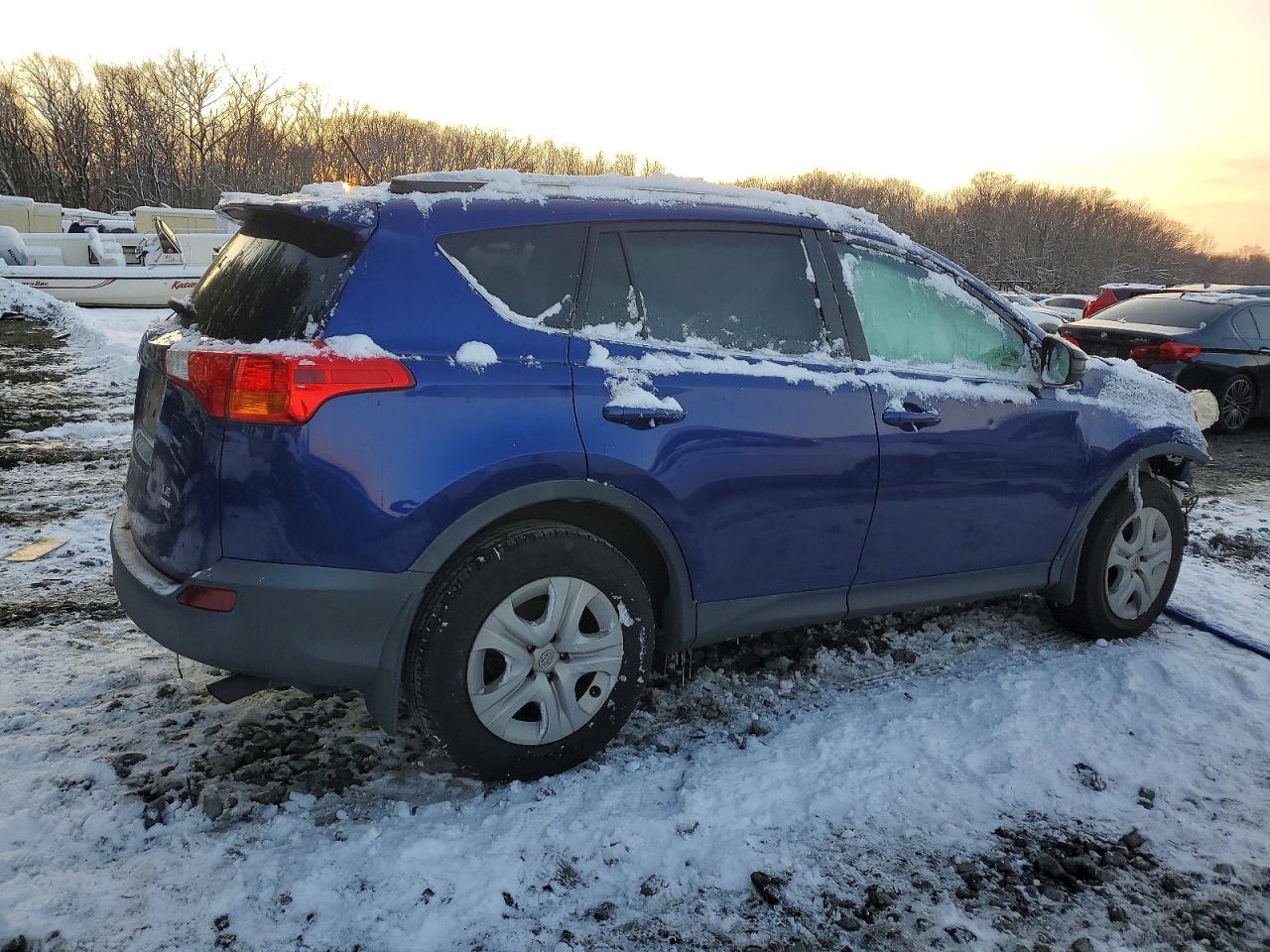 2015 TOYOTA RAV4 LE — снимка 3