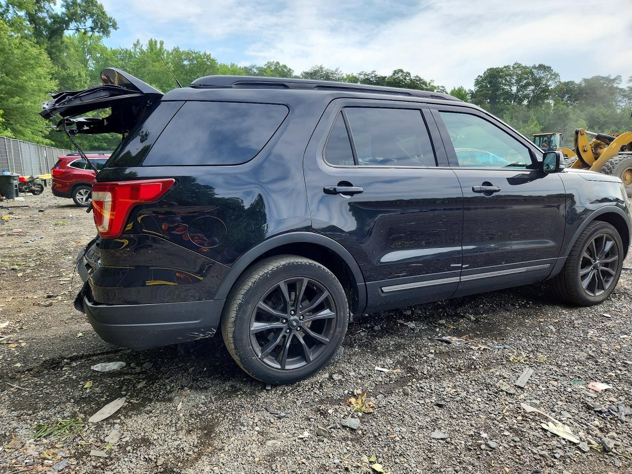 2019 FORD EXPLORER XLT — снимка 3