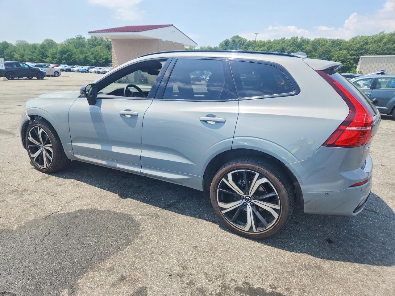 2024 VOLVO XC60 ULTIMATE — снимка 2