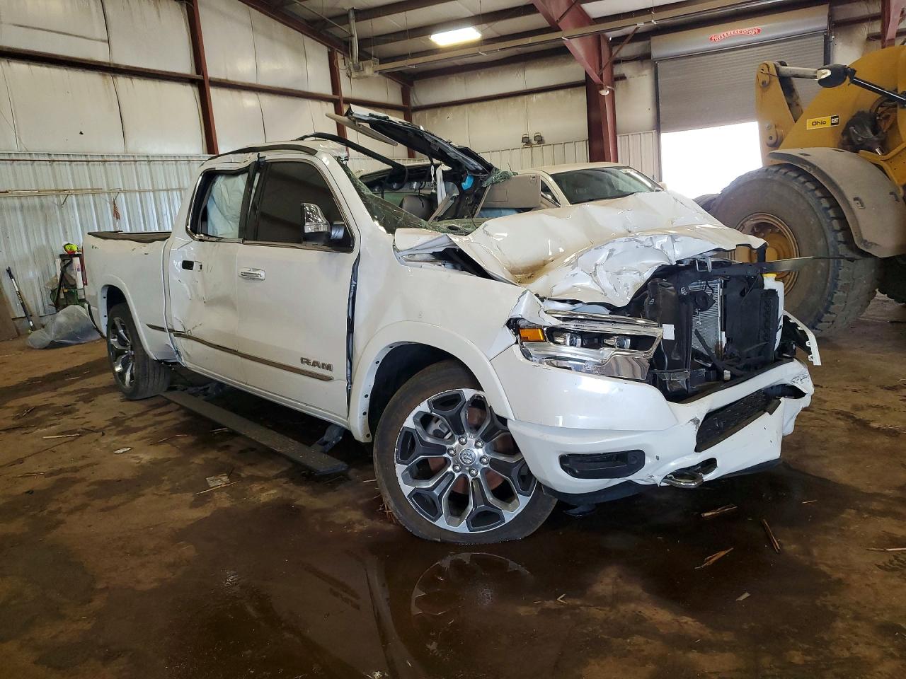 2019 RAM 1500 LIMITED — снимка 4