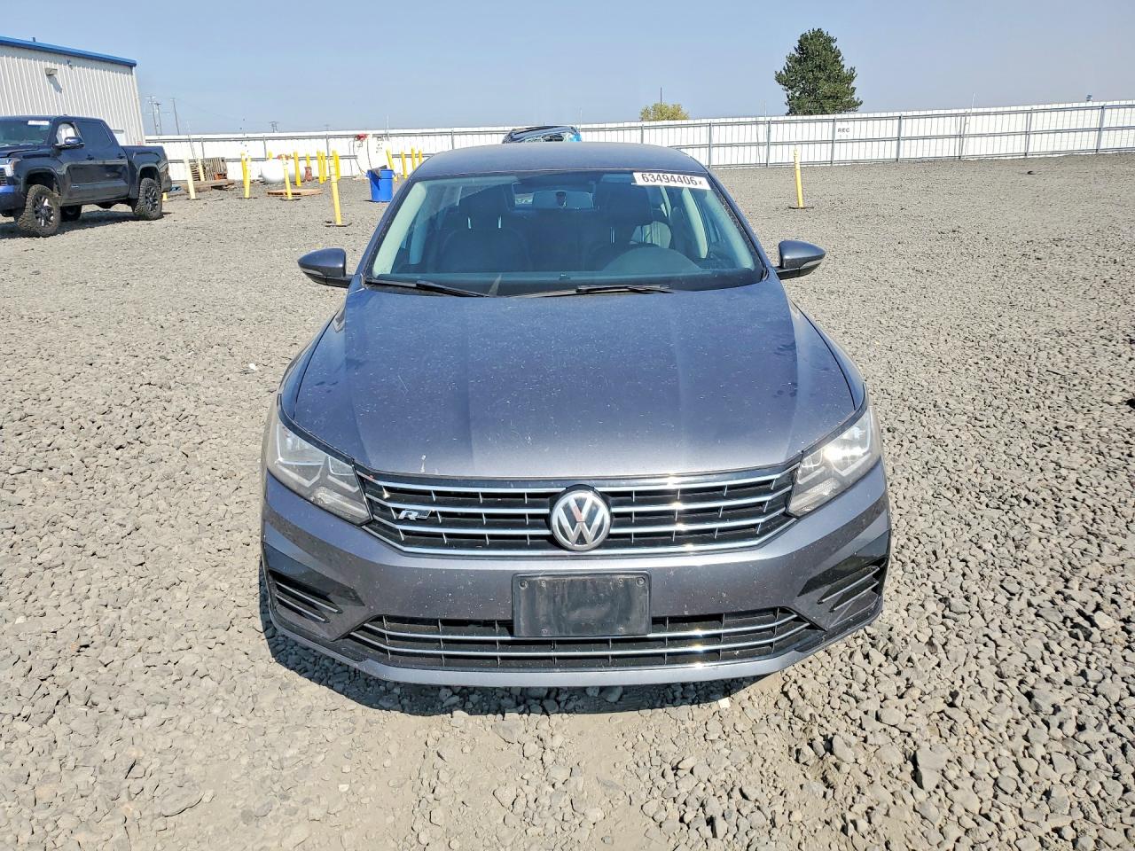 2017 VOLKSWAGEN PASSAT R-LINE — снимка 5