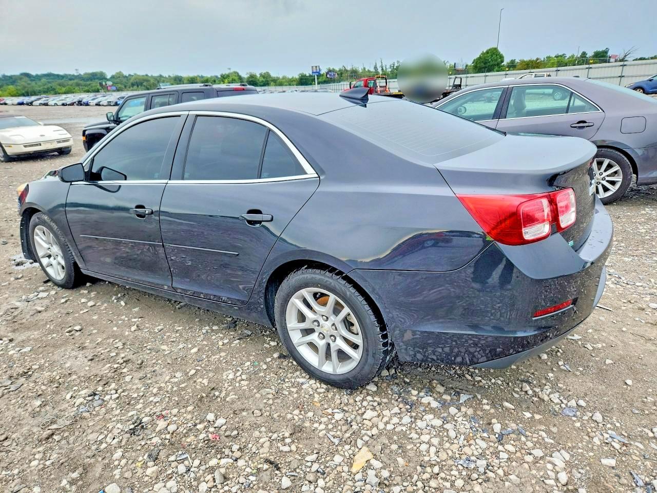 2015 CHEVROLET MALIBU 1LT — снимка 2