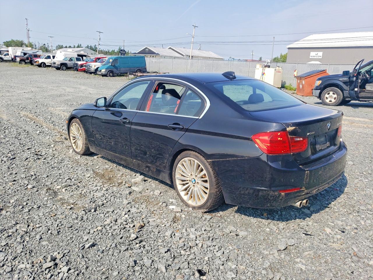 2014 BMW 328 XI — снимка 2
