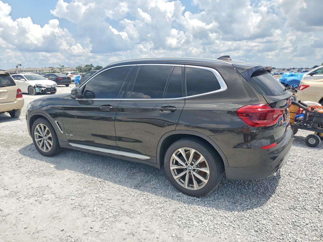 2018 BMW X3 XDRIVE30I — снимка 2