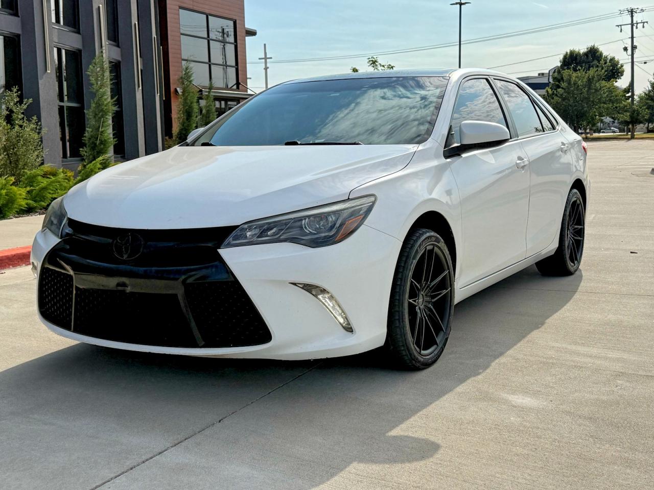 2015 TOYOTA CAMRY XSE V6 — снимка 2
