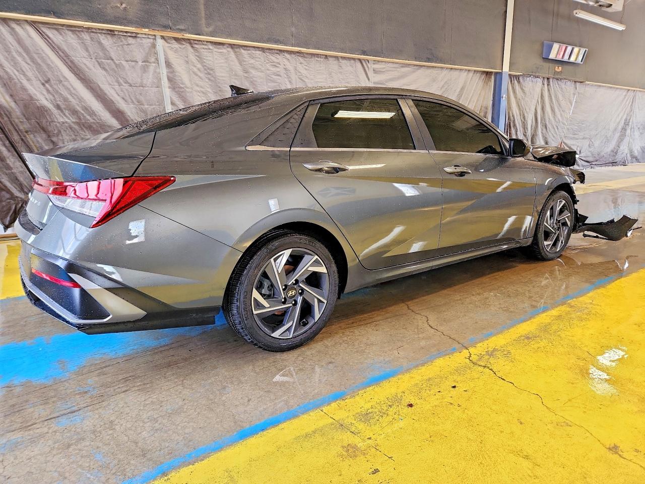 2025 HYUNDAI ELANTRA SEL — снимка 3