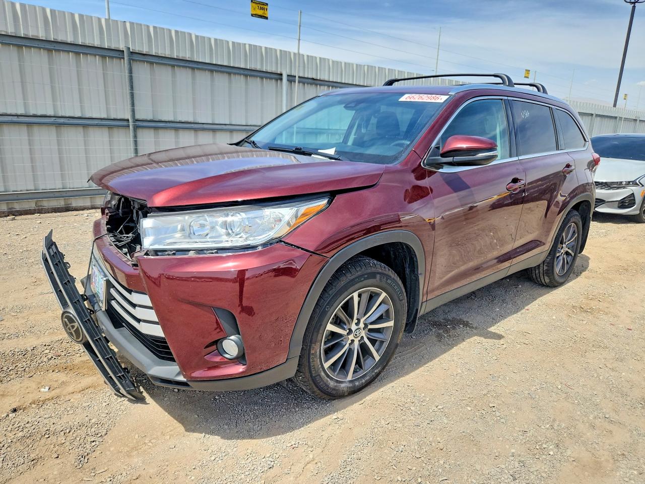 2019 TOYOTA HIGHLANDER XLE
