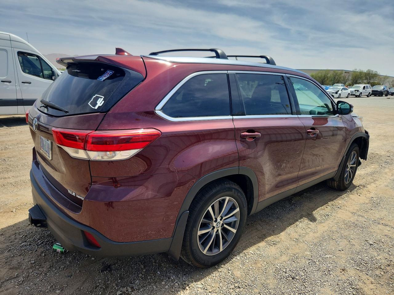 2019 TOYOTA HIGHLANDER XLE — снимка 3