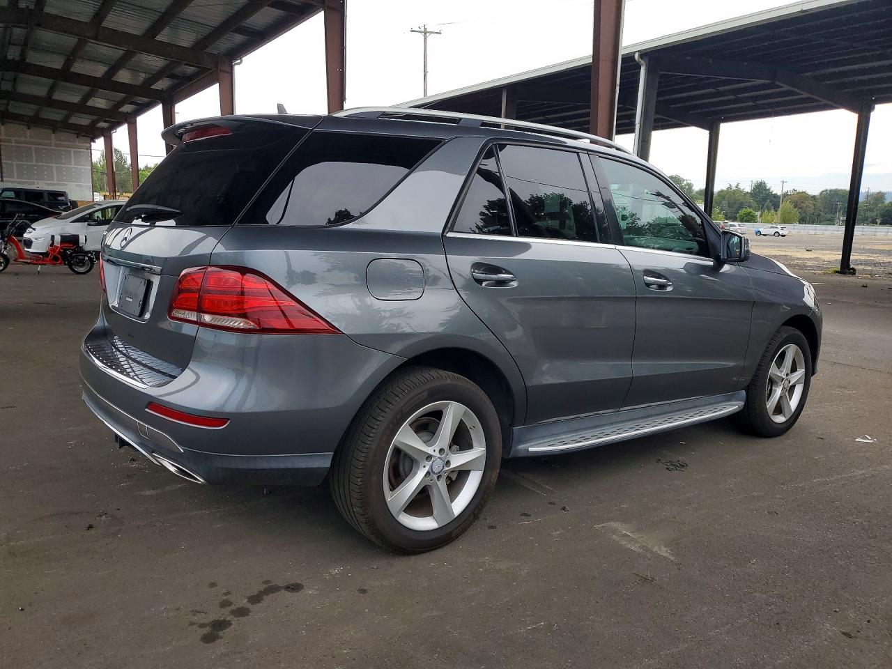 2017 MERCEDES-BENZ GLE 350 — снимка 3