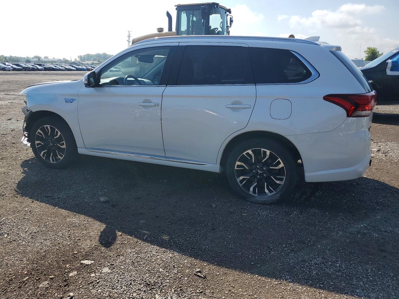 2018 MITSUBISHI OUTLANDER SE — снимка 2