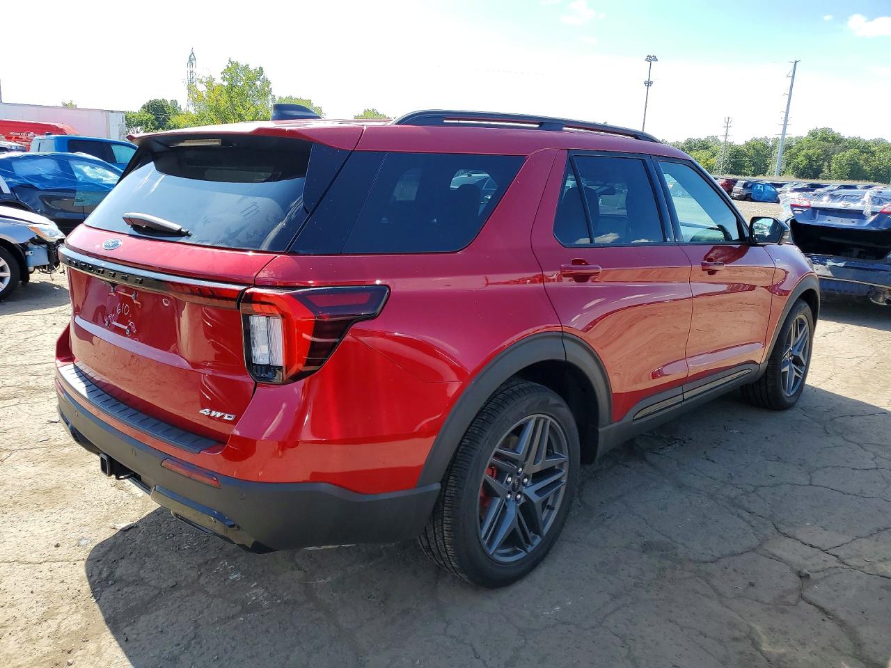 2026 FORD EXPLORER ST-LINE — photo 3