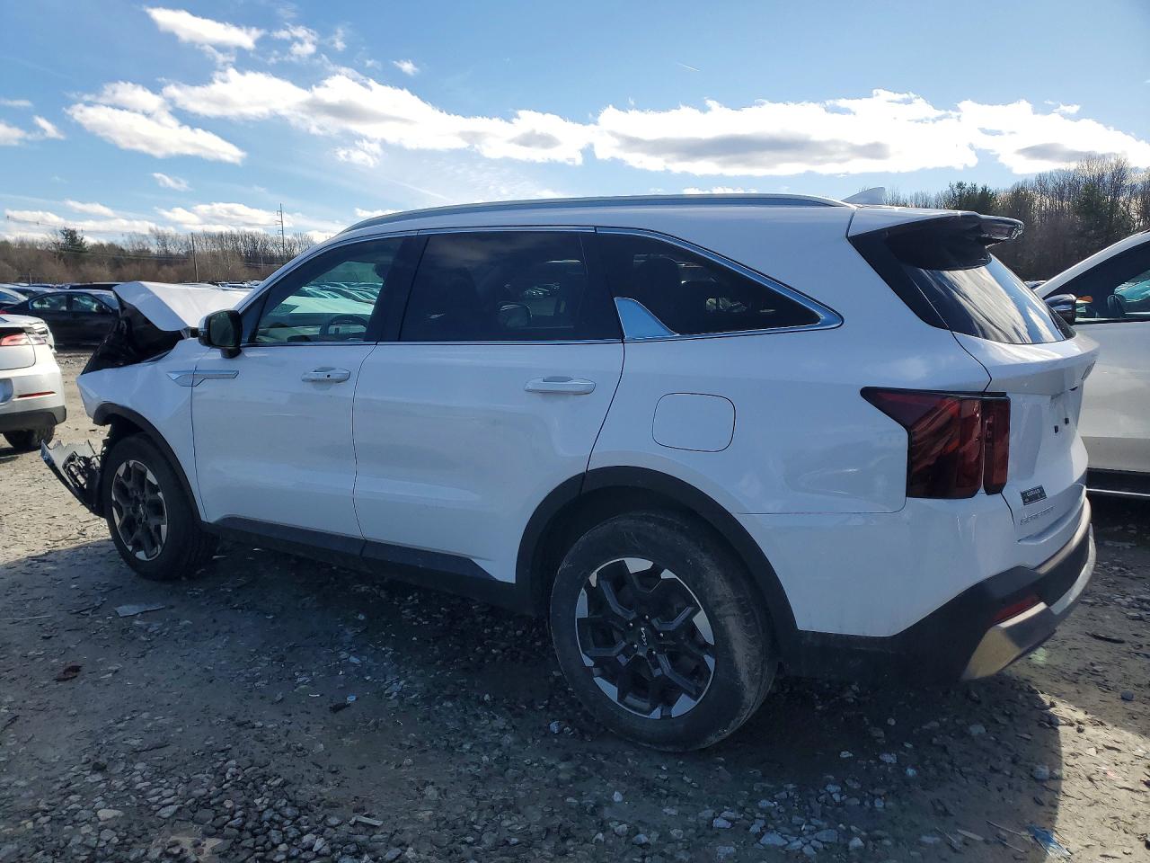 2025 KIA SORENTO S — снимка 2