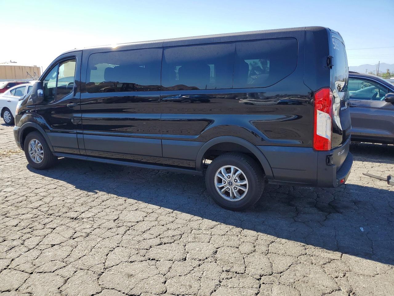 2021 FORD TRANSIT T-350 — снимка 2