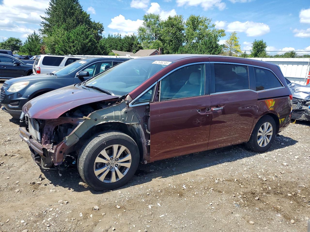 2016 HONDA ODYSSEY SE
