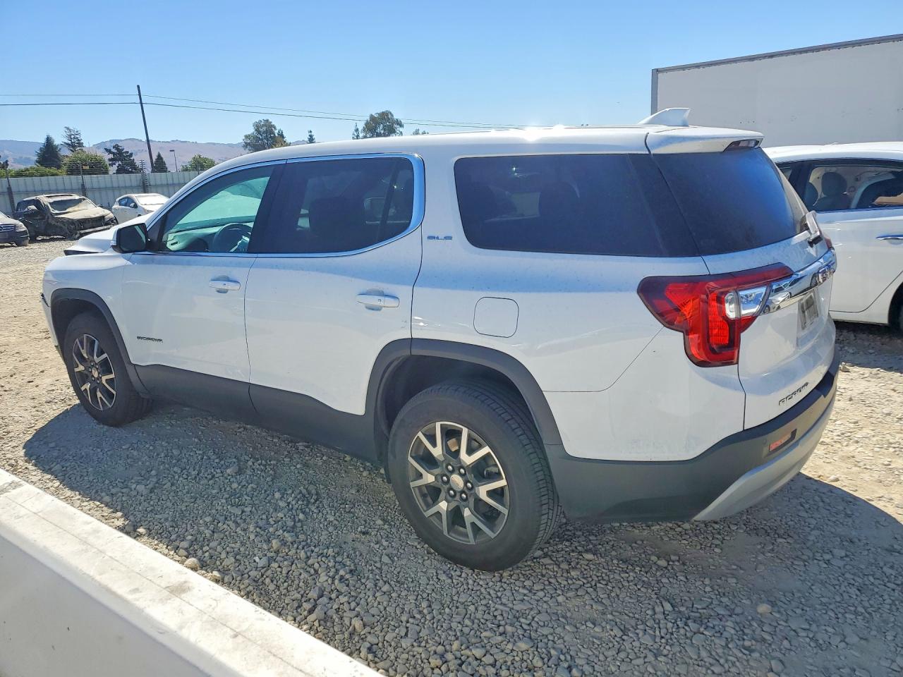 2021 GMC ACADIA SLE — снимка 2
