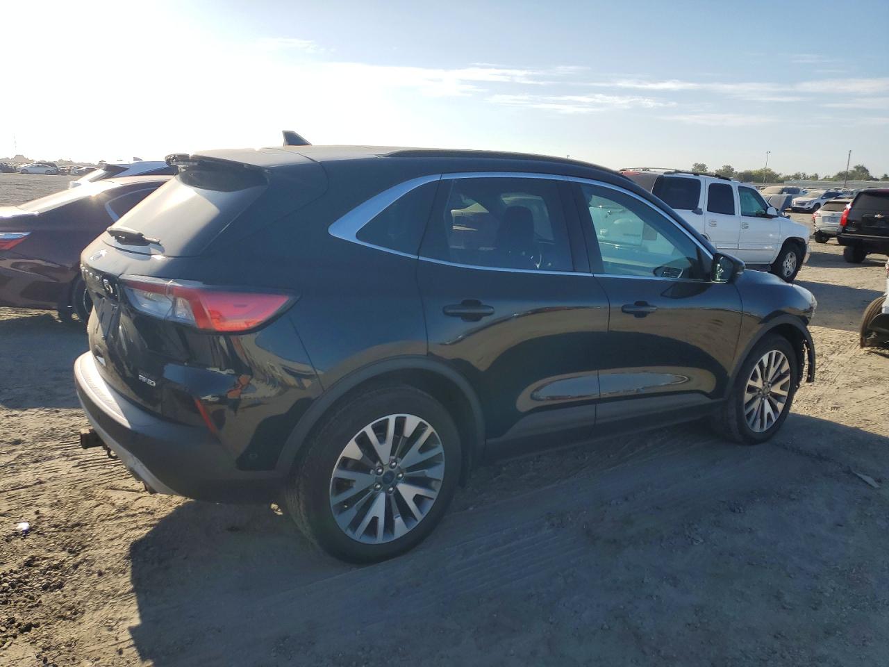 2020 FORD ESCAPE TITANIUM — снимка 3