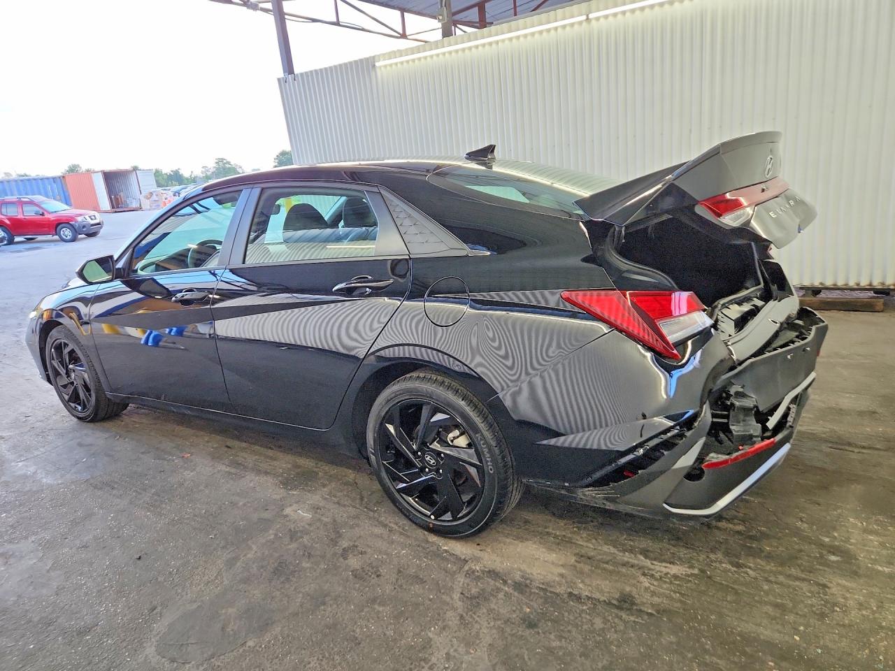 2026 HYUNDAI ELANTRA SEL SPORT — снимка 2