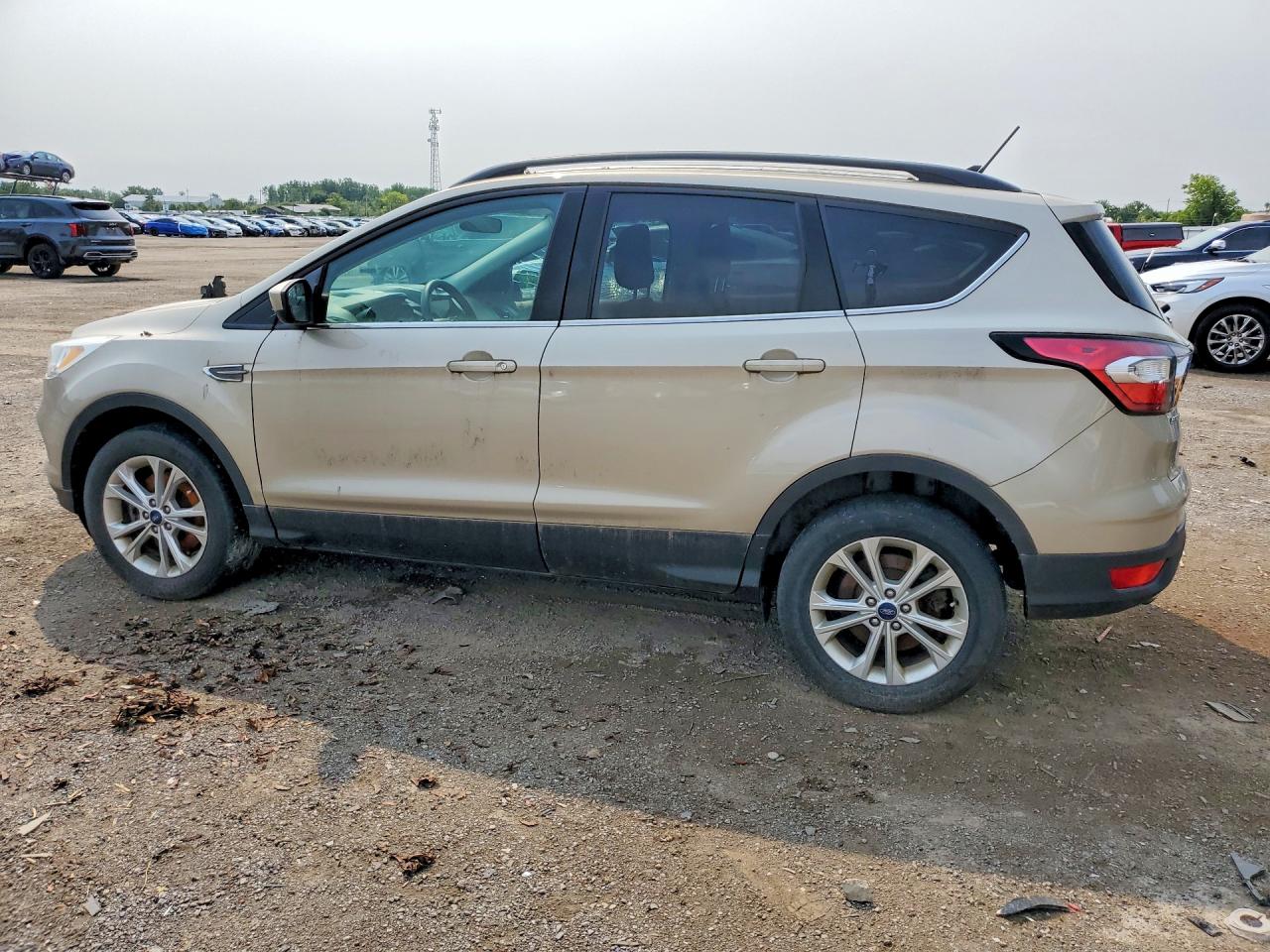 2018 FORD ESCAPE SE — снимка 2