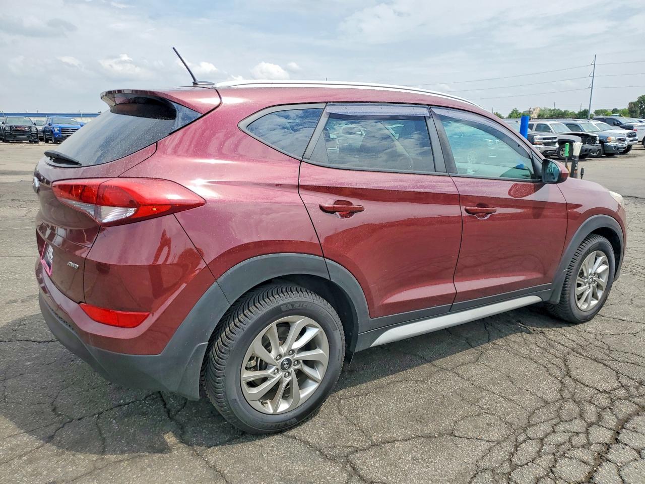 2017 HYUNDAI TUCSON SE — снимка 3