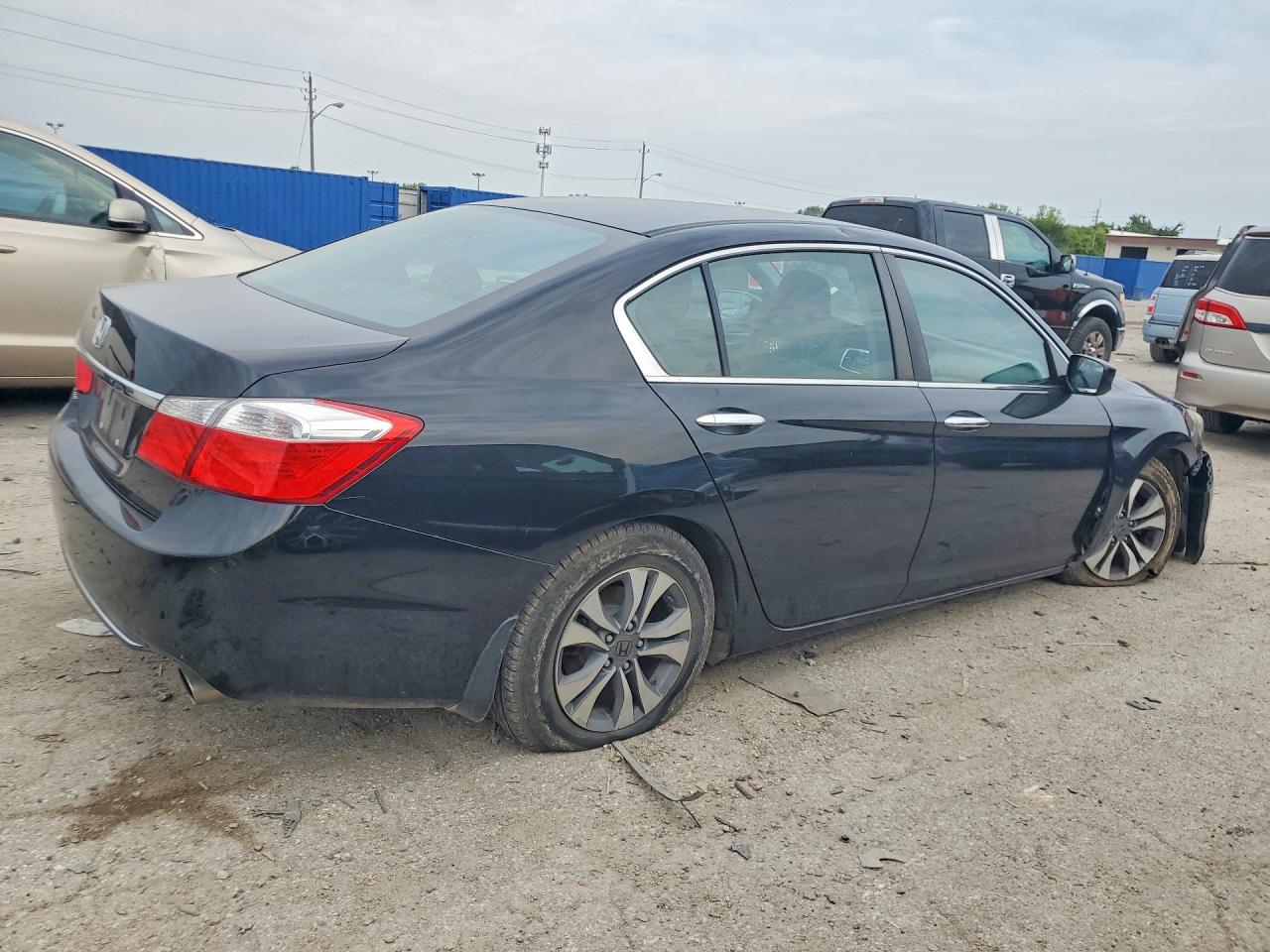 2015 HONDA ACCORD LX — снимка 3