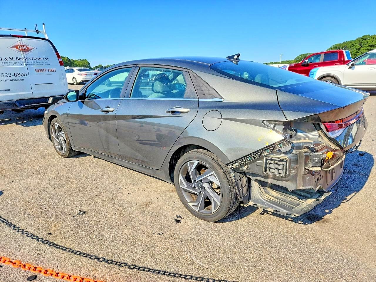 2025 HYUNDAI ELANTRA SEL — снимка 2