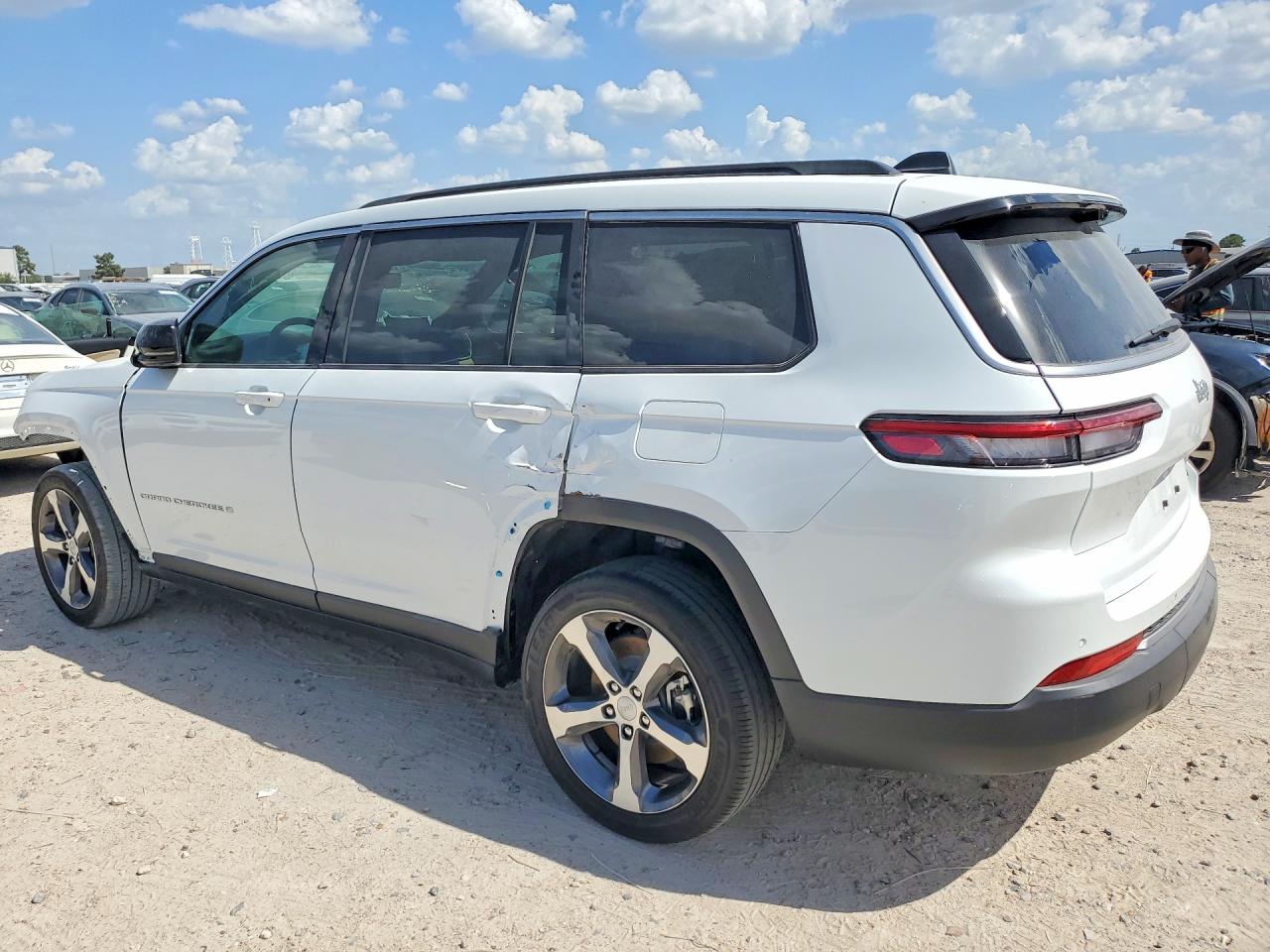 2026 JEEP GRAND CHEROKEE L LIMITED — снимка 2