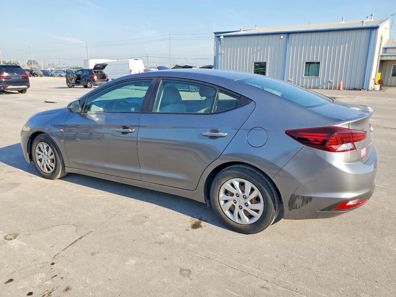 2019 HYUNDAI ELANTRA SE — снимка 2
