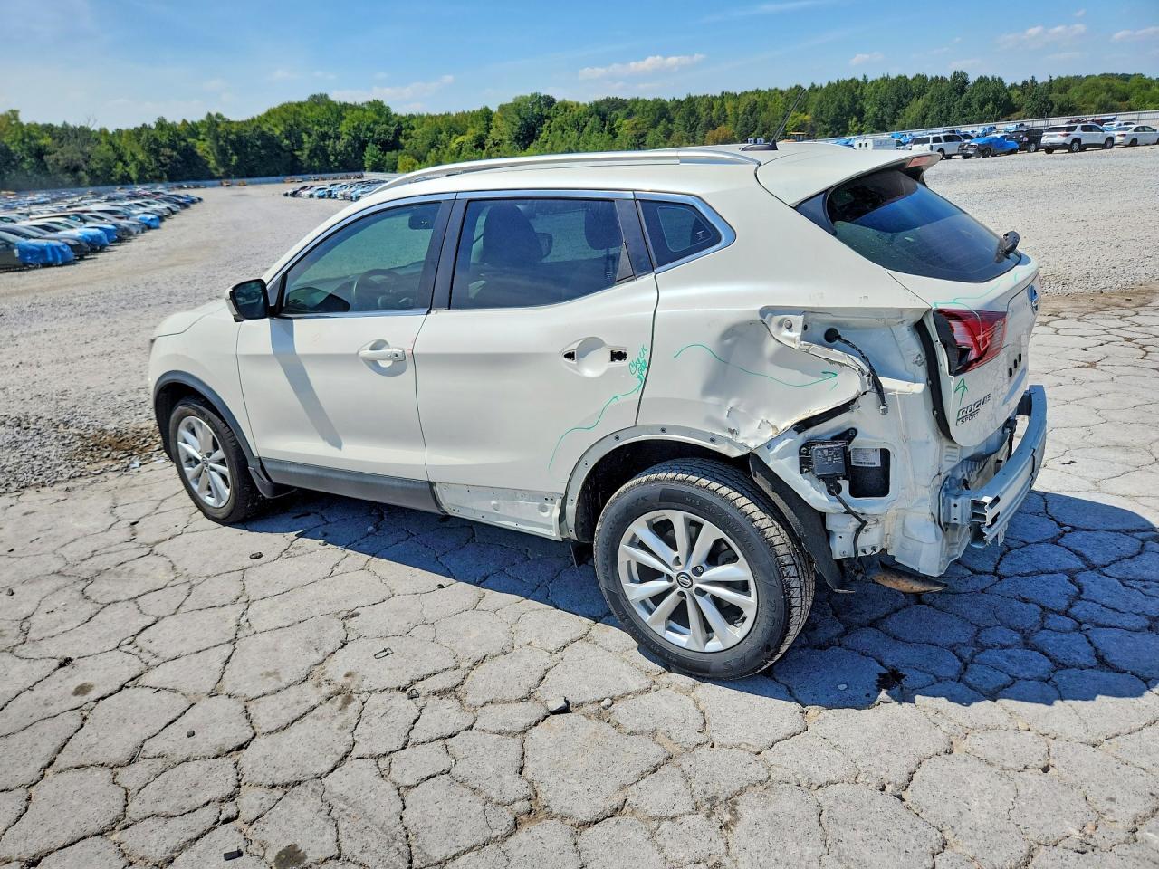 2019 NISSAN ROGUE SPORT SV — снимка 2
