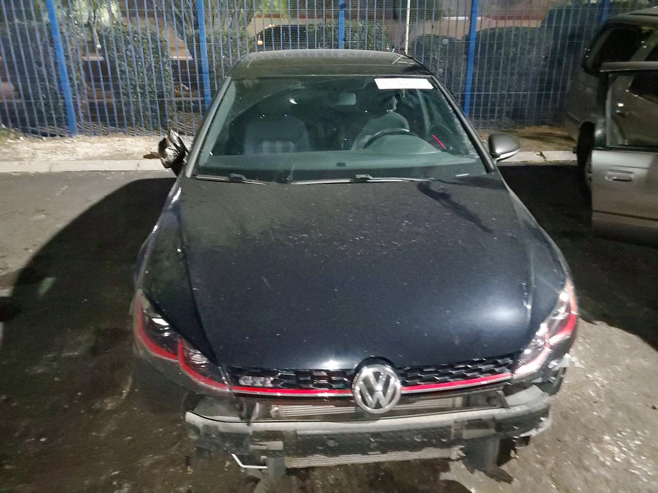 2018 VOLKSWAGEN GTI S/SE — снимка 5
