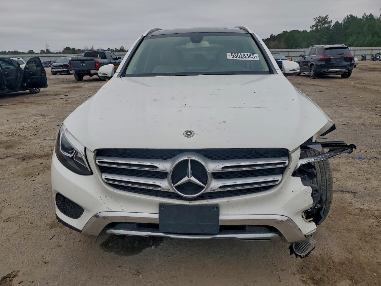 2019 MERCEDES-BENZ GLC 300 4MATIC — снимка 5