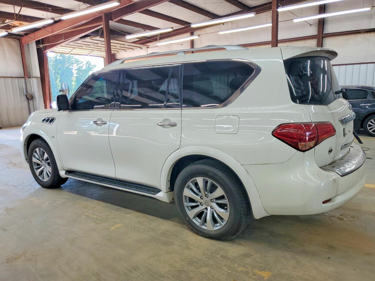 2016 INFINITI QX80 BASE — снимка 2