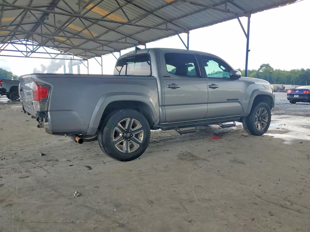 2018 TOYOTA TACOMA LIMITED — снимка 3