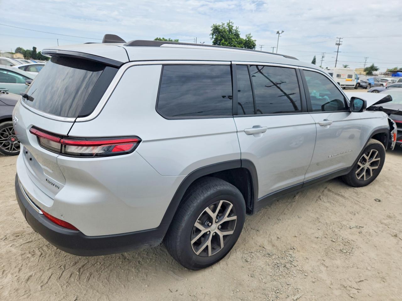 2024 JEEP GRAND CHEROKEE L LIMITED — снимка 3