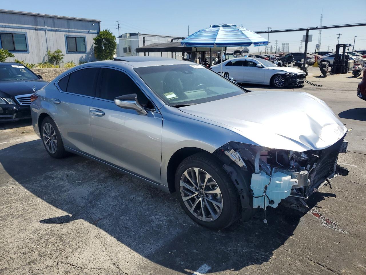 2025 LEXUS ES 350 BASE — снимка 4