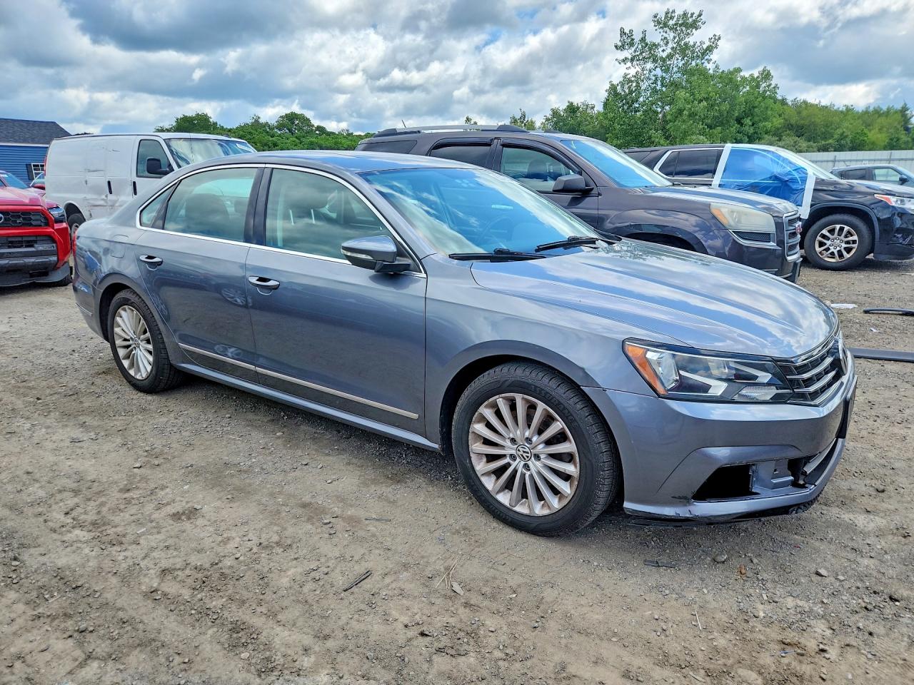 2016 VOLKSWAGEN PASSAT SE — снимка 4