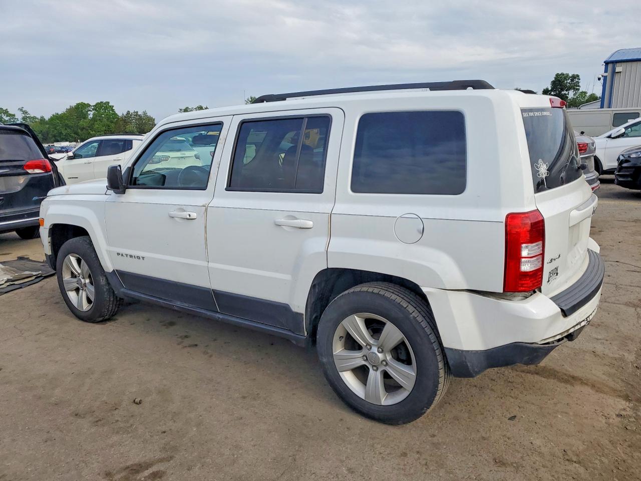2016 JEEP PATRIOT LATITUDE — снимка 2
