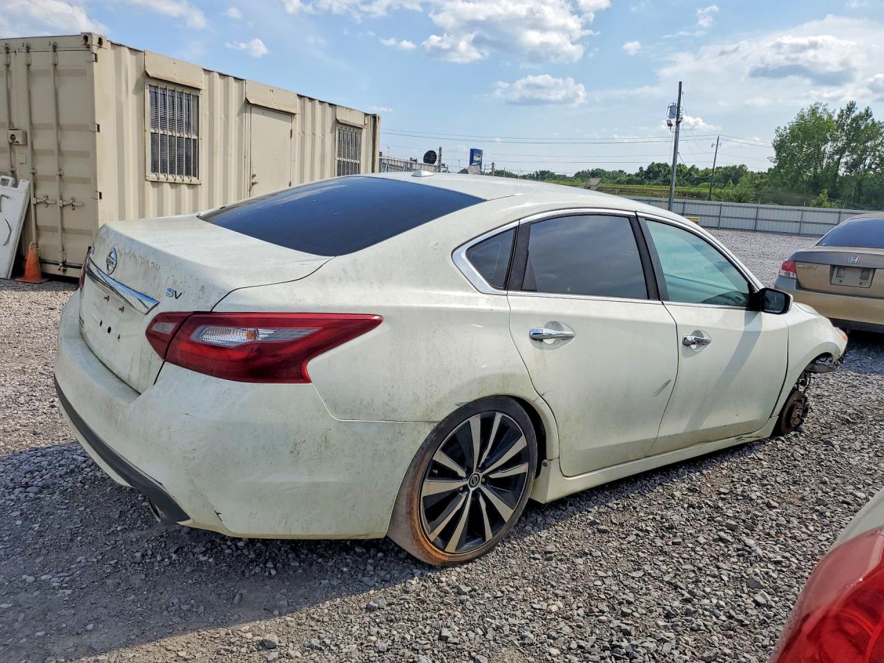 2018 NISSAN ALTIMA 2.5 SV — снимка 3