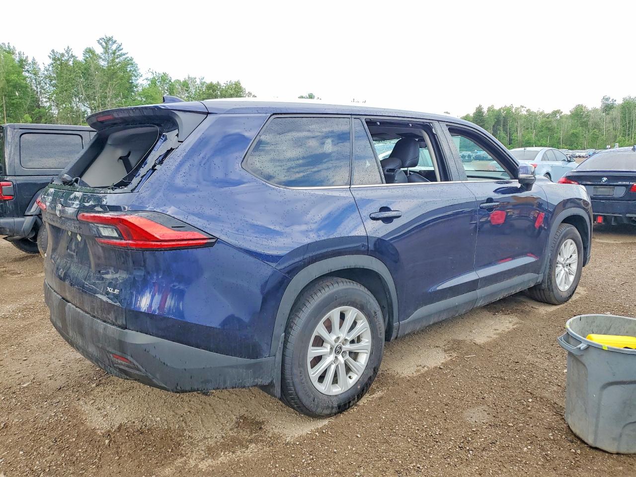 2024 TOYOTA GRAND HIGHLANDER XLE — снимка 3